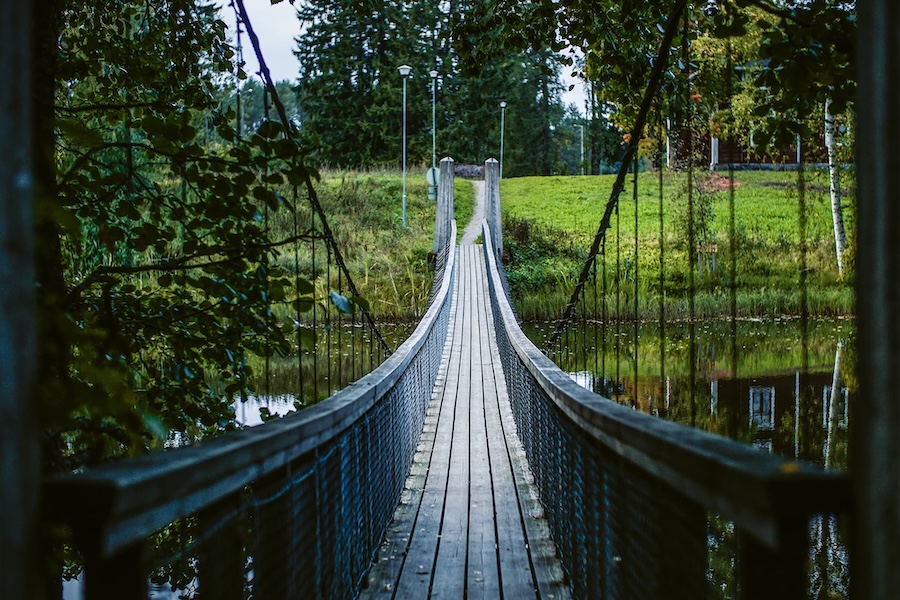 Hiking bridge kuninkaanpolku.