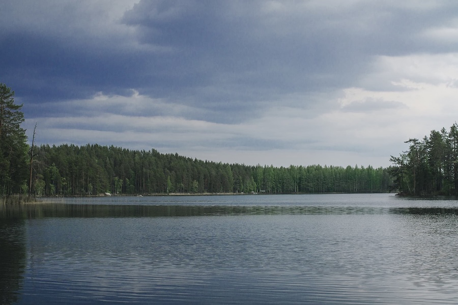 Hiking lake ketturiutta.