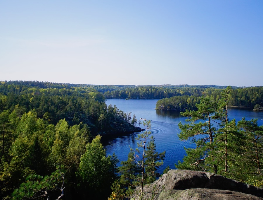 Hiking view repovesi.